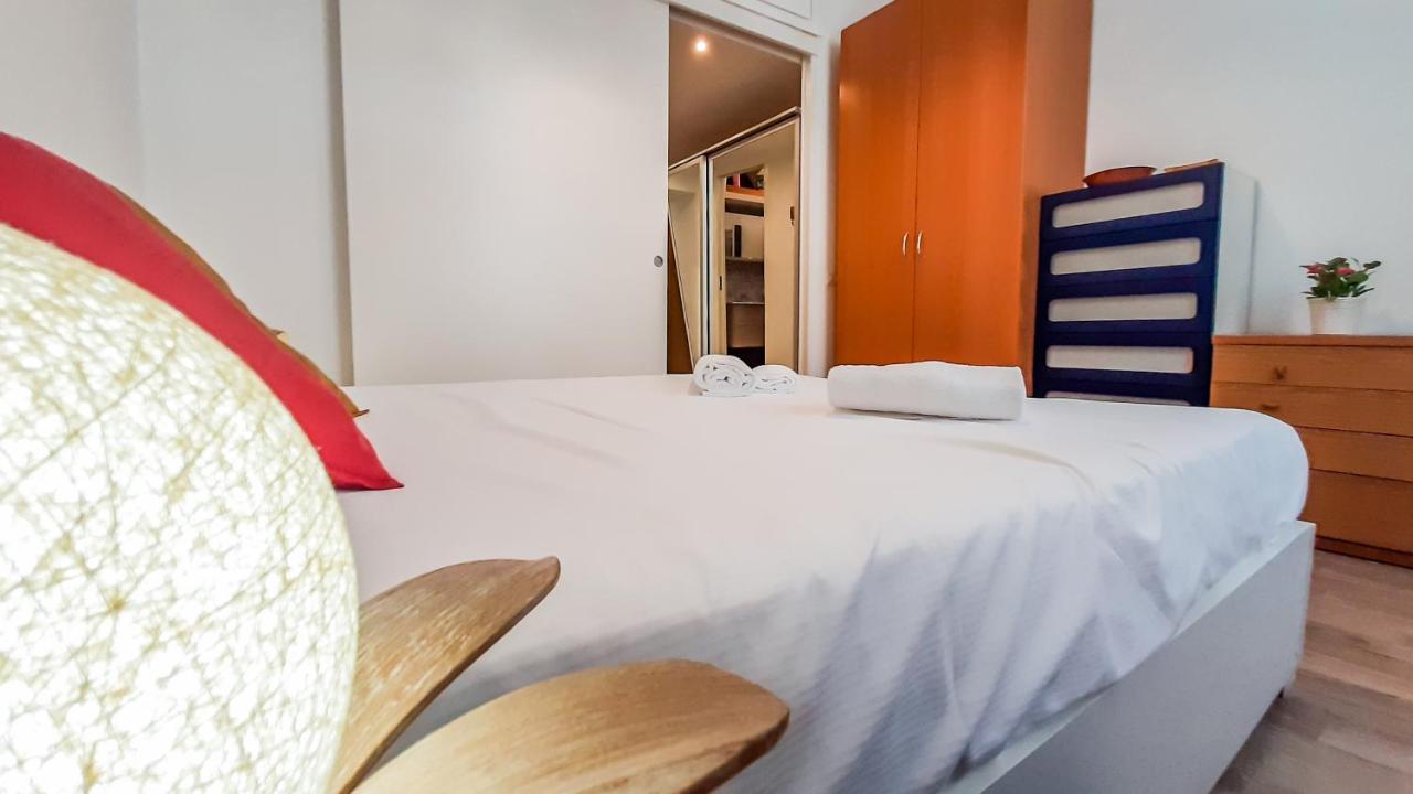 Altido Lovely 1-Br Flat With Easy Access To Centre Milan Bagian luar foto